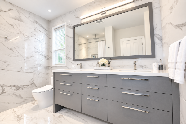 Bathroom home renovation in Toronto