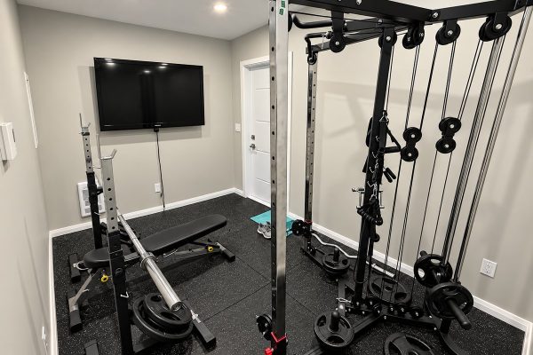 16 garden suite in toronto with gym